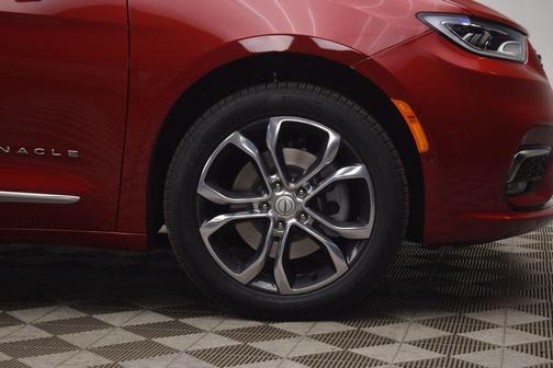 2026 Chrysler Pacifica Pinnacle