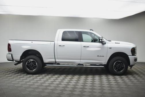 Bright White Clearcoat 2027 RAM 2500 Laramie