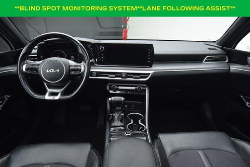 2022 Kia K5 GT-Line