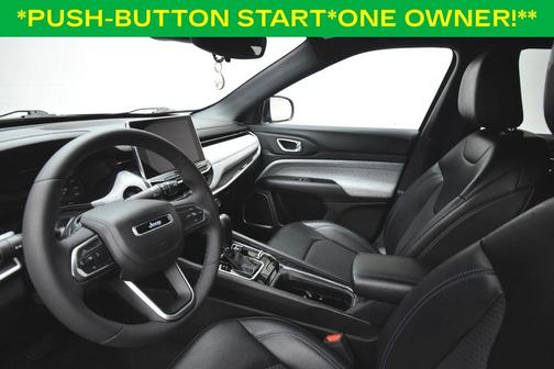 Granite Crystal Clearcoat Metallic 2023 Jeep Compass Latitude