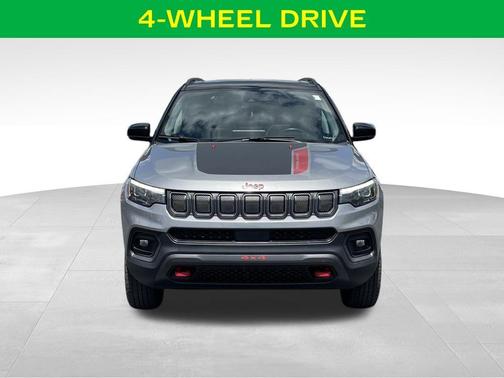 Billet Silver Metallic Clearcoat 2022 Jeep Compass Trailhawk