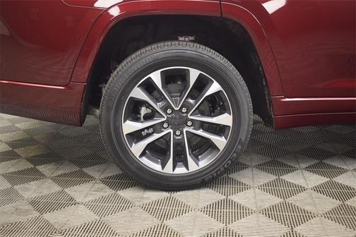 2025 Jeep Grand Cherokee L Overland