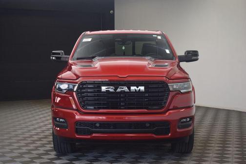 Molten Red Pearlcoat 2026 RAM 1500 Laramie