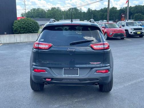 2016 Jeep Cherokee Trailhawk