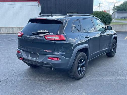 2016 Jeep Cherokee Trailhawk