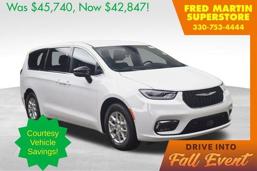 2026 Chrysler Pacifica Select