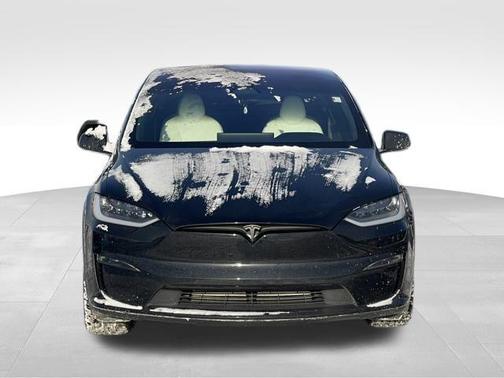 2022 Tesla Model X Plaid