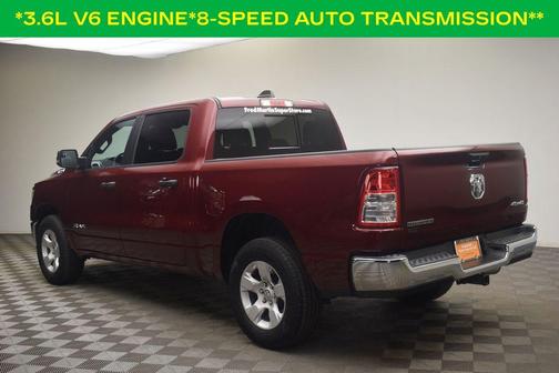 Delmonico Red Pearlcoat 2023 RAM 1500 Big Horn
