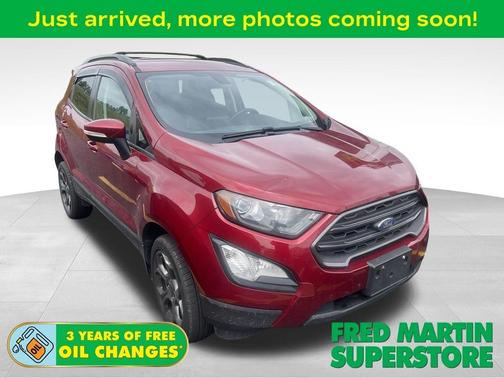 Ruby Red Metallic 2018 Ford EcoSport SES