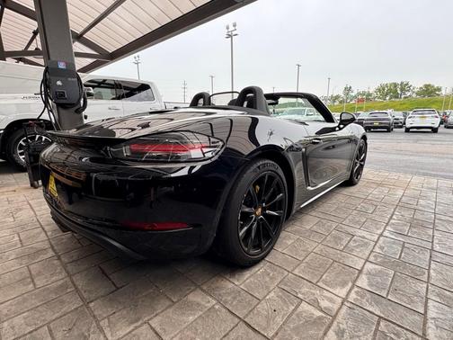 2017 Porsche 718 Boxster