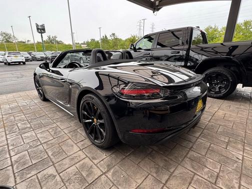 2017 Porsche 718 Boxster