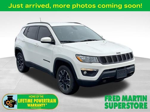 White Clearcoat 2019 Jeep Compass Sport