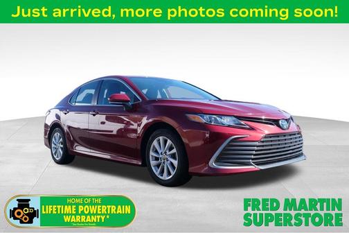 2022 Toyota Camry LE