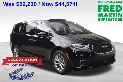 Diamond Black 2026 Chrysler Pacifica Limited