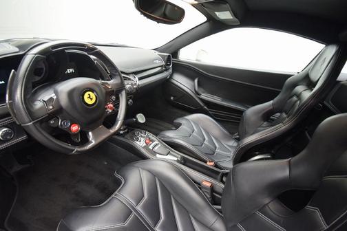 2014 Ferrari 458 Italia Base