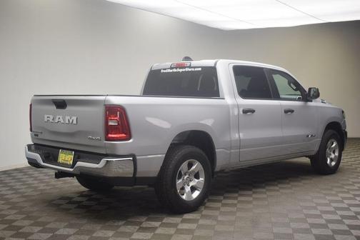 Silver Zynith 2026 RAM 1500 Big Horn/Lone Star