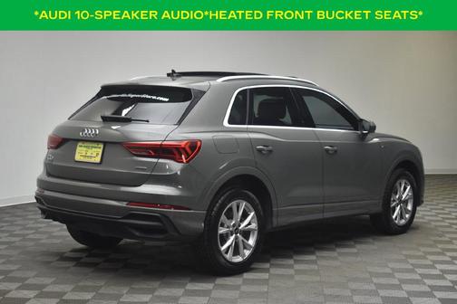Chronos Gray Metallic 2024 Audi Q3 45 S line Premium