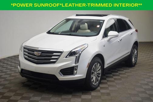 Crystal White Tri-Coat 2017 Cadillac XT5 Luxury
