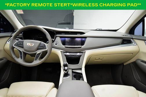 Crystal White Tri-Coat 2017 Cadillac XT5 Luxury