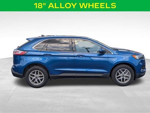 Blue Metallic 2024 Ford Edge SEL