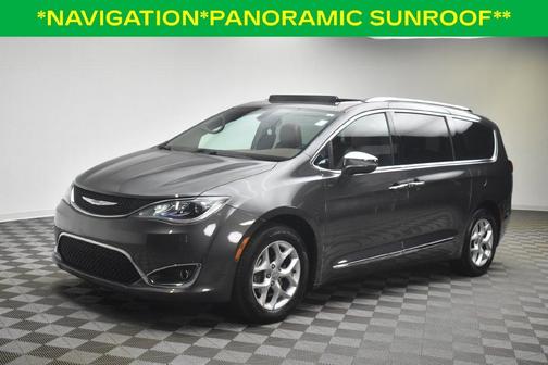 Granite Crystal Clearcoat Metallic 2020 Chrysler Pacifica Limited