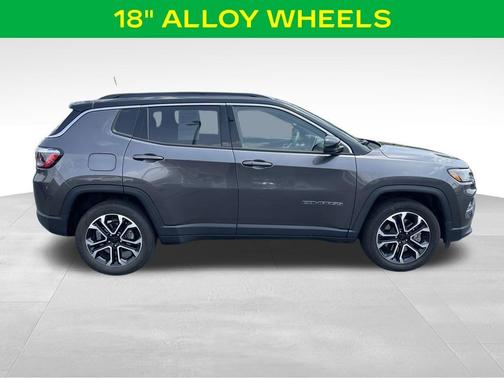 Granite Crystal Clearcoat Metallic 2023 Jeep Compass Limited