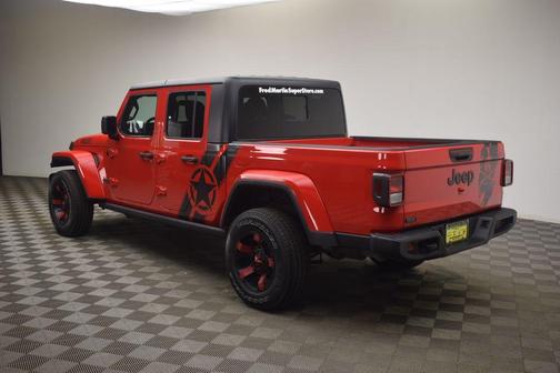 2021 Jeep Gladiator Sport