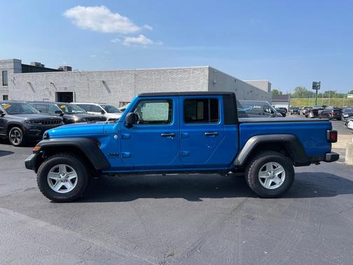 2020 Jeep Gladiator Sport