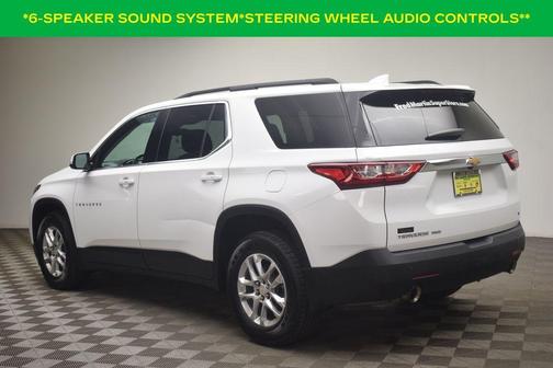 Summit White 2020 Chevrolet Traverse LT Cloth