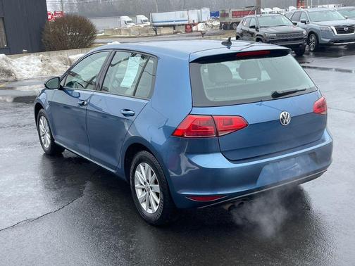 2015 Volkswagen Golf TSI S 4-Door
