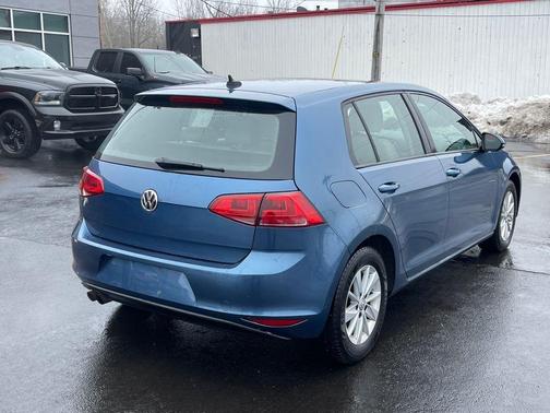 2015 Volkswagen Golf TSI S 4-Door