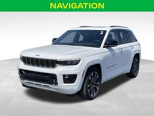 Bright White Clearcoat 2023 Jeep Grand Cherokee Overland