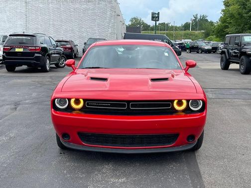 2023 Dodge Challenger SXT
