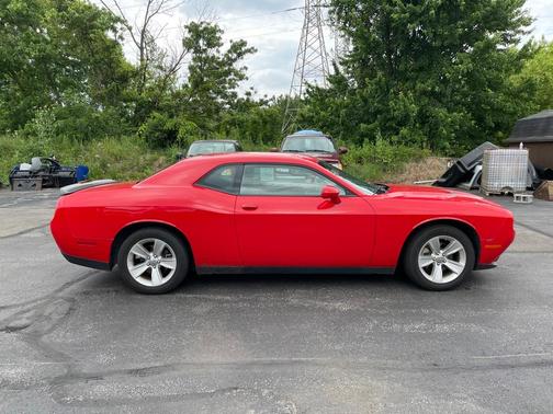 2023 Dodge Challenger SXT