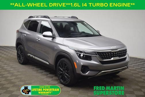 2022 Kia Seltos Nightfall