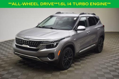 2022 Kia Seltos Nightfall