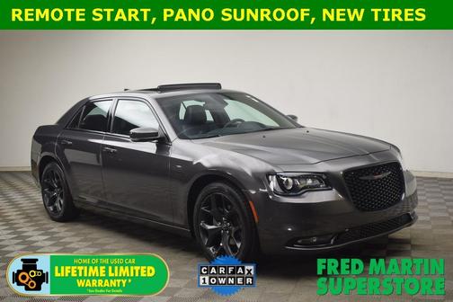 2023 Chrysler 300 S