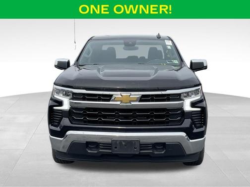 Black 2022 Chevrolet Silverado 1500 LT