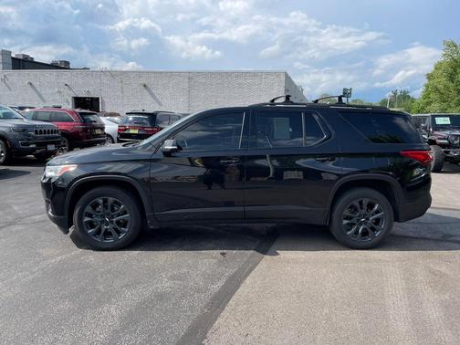 2021 Chevrolet Traverse RS