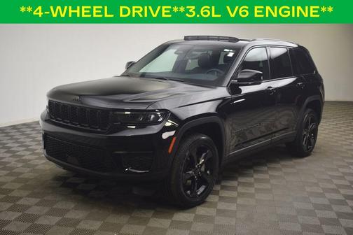 2024 Jeep Grand Cherokee Laredo
