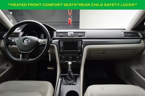 2018 Volkswagen Passat 2.0T R-Line