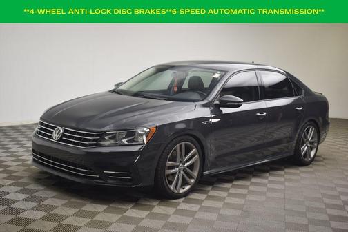 2018 Volkswagen Passat 2.0T R-Line