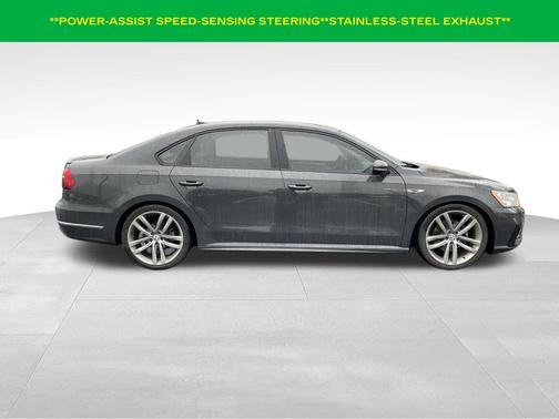 2018 Volkswagen Passat 2.0T R-Line