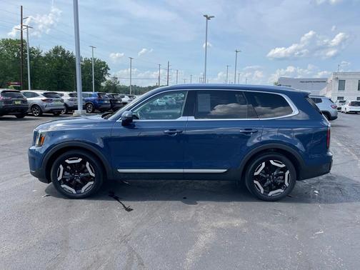 2023 Kia Telluride EX