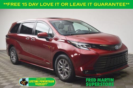 2021 Toyota Sienna XLE