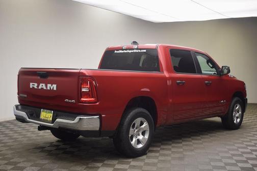 Molten Red Pearlcoat 2026 RAM 1500 Big Horn/Lone Star