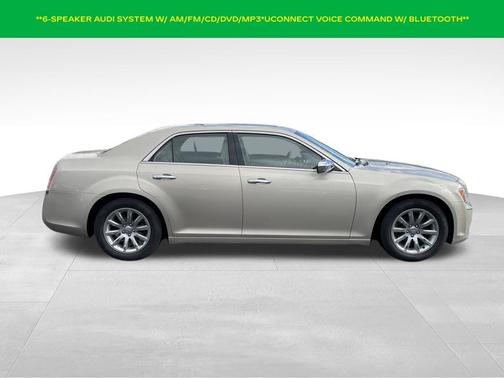 2012 Chrysler 300 Limited