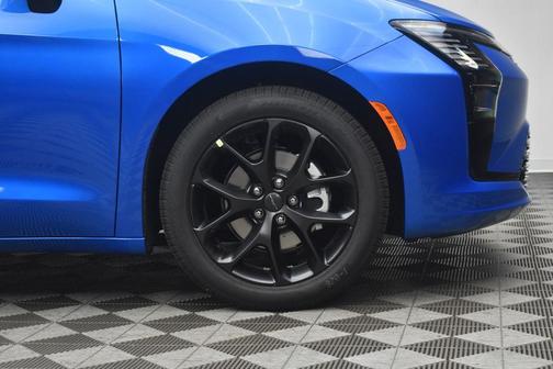 Hydro Blue Pearlcoat 2027 Chrysler Pacifica SELECT