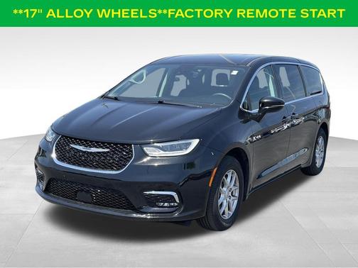 Diamond Black 2024 Chrysler Pacifica Touring-L