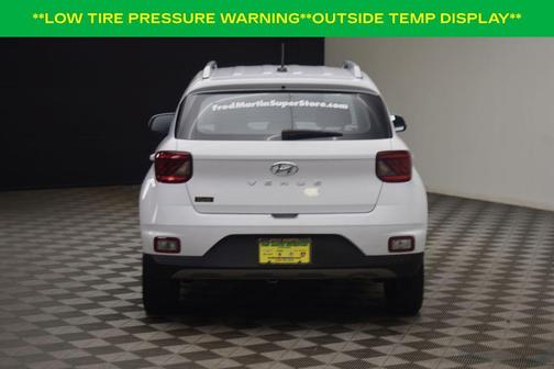 2023 Hyundai VENUE SEL